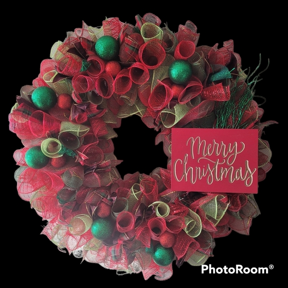 Large Red and Green Christmas Wreath Door Hanger  with Ornaments and Wooden Sign - Picture 3 of 4